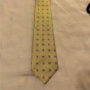 Brooks Brothers Yellow and Red Patterned Tie